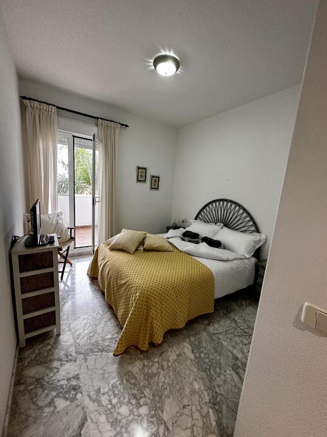 Апартаменты Marbella Real Seaside Номер фото